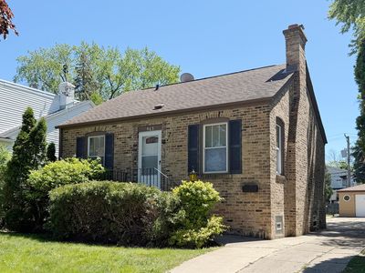 963 E Prairie Ave, Des Plaines, IL, 60016