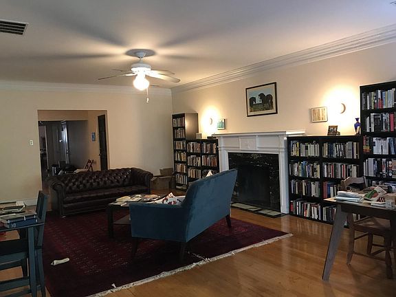 2nd image of 6140 N Kenmore Ave #3