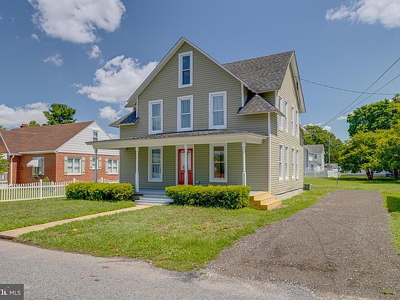 3rd image of 201 Wrights Ave