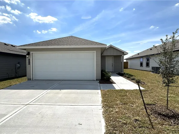 520 Meansville Dr, Odem, TX 78370