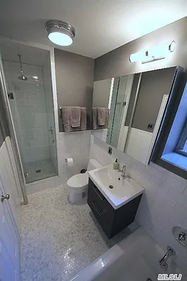 Sold by Prime Realty | media 11