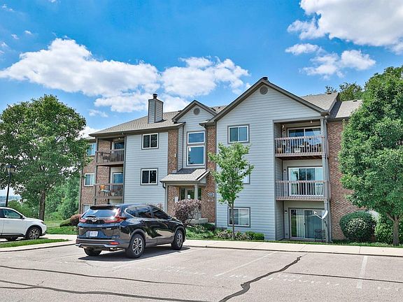 2nd image of 8909 Eagleview Dr APT 10