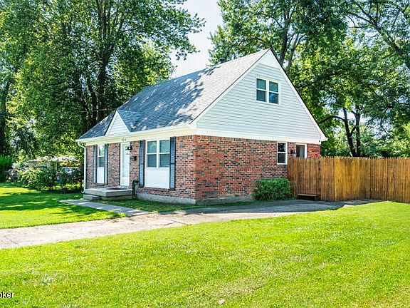2nd image of 7014 Moorewick Way