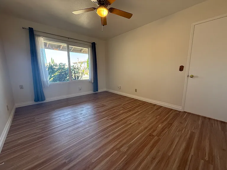 740 Highland St — Photo 7