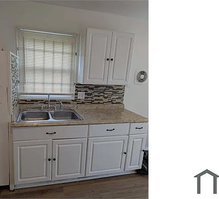 20515 Ilene St — Photo 3