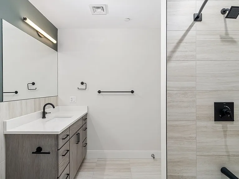 429 Cherry St #7 — Photo 12