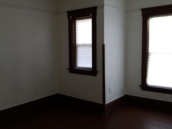 2nd image of 3300 W 98th St #1