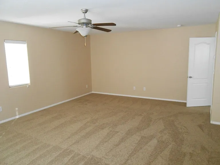 8339 Waylon Ave — Photo 15