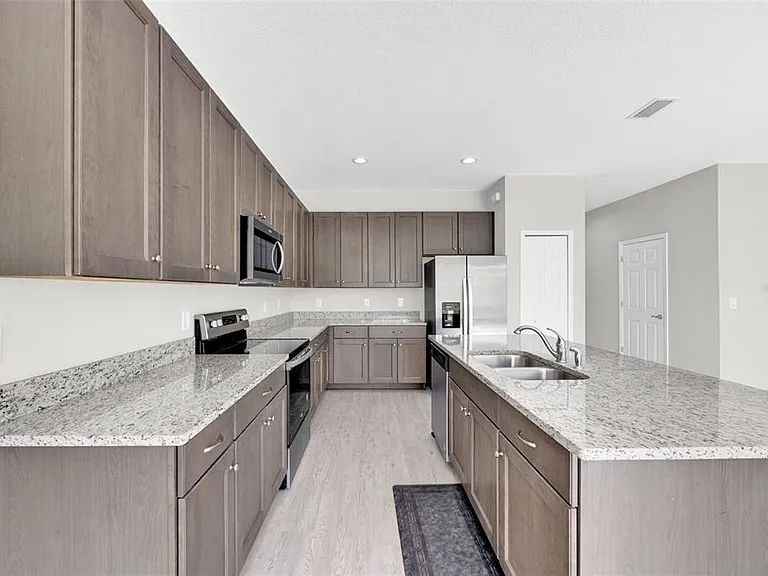 6321 Tillandsia Pl — Photo 10