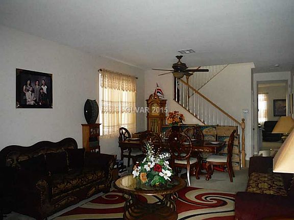 4th image of 3909 Blue Lily Ct