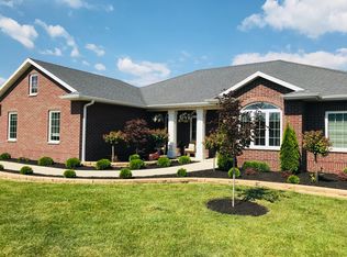 711 Park St, Bellevue, IA 52031