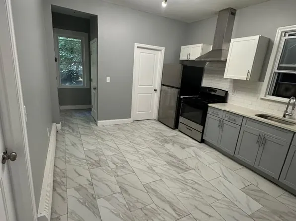 453 Irvine Turner Blvd #1, Newark, NJ 07108