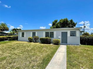 11360 SW 44th St, Miami, FL 33165