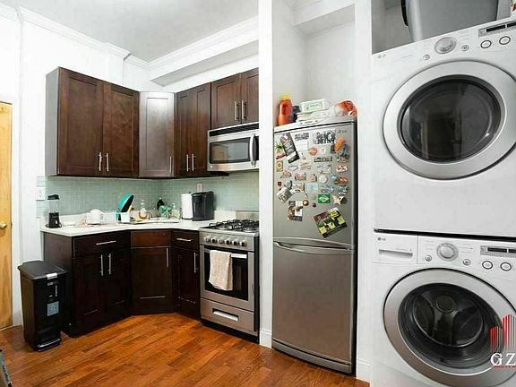 2nd image of 2032 2nd Ave #5
