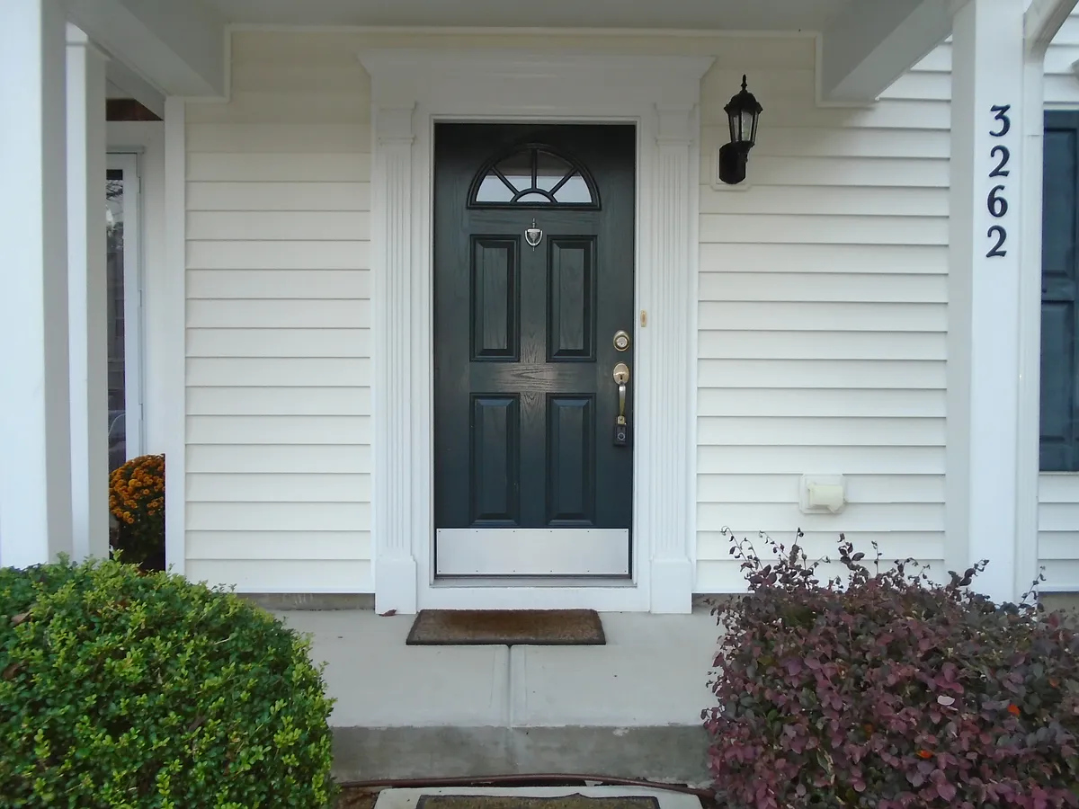 Building Photo - 3262 Ivey Wood Ln #1