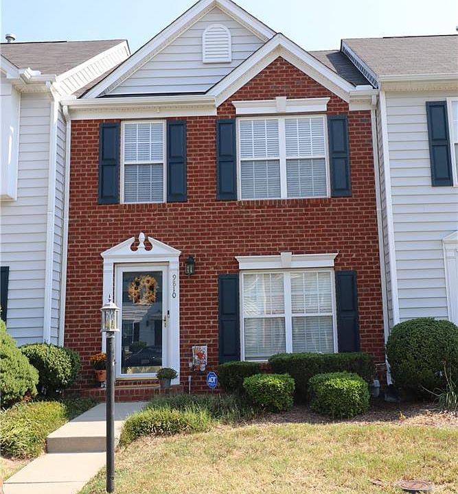 1st image of 9810 Magnolia Pointe Cir