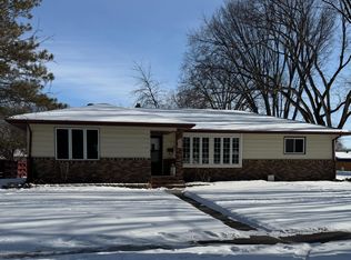 1320 16th St S, Moorhead, MN 56560