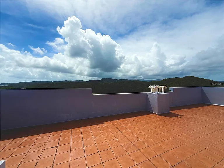 PH-7 La Costa Apts #H-7 — Photo 8