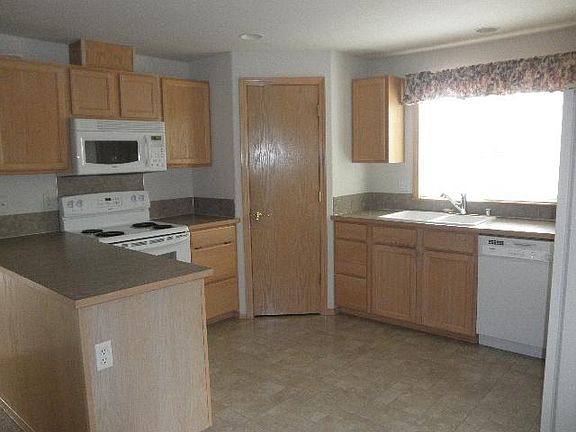 2nd image of 3720 30th Ave SE