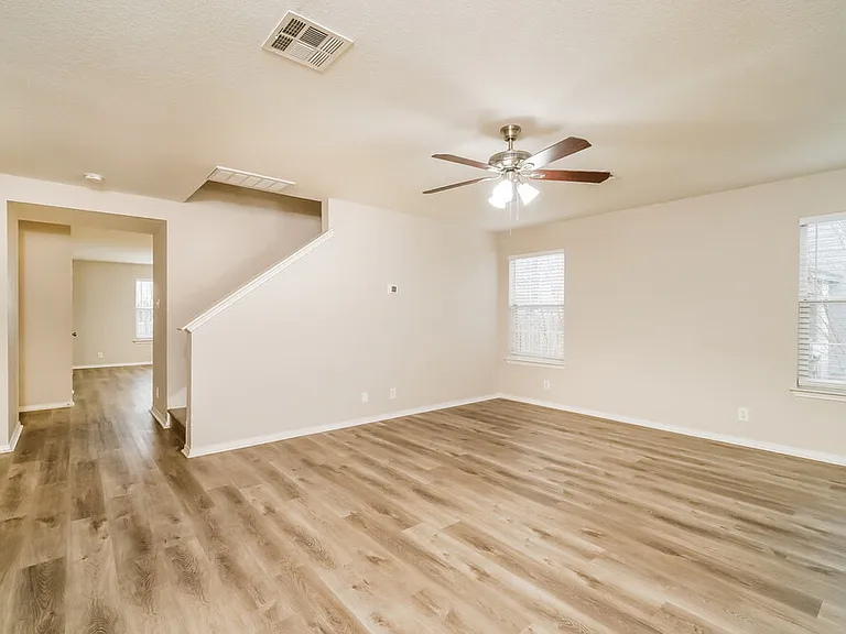 284 Cordero Dr — Photo 7