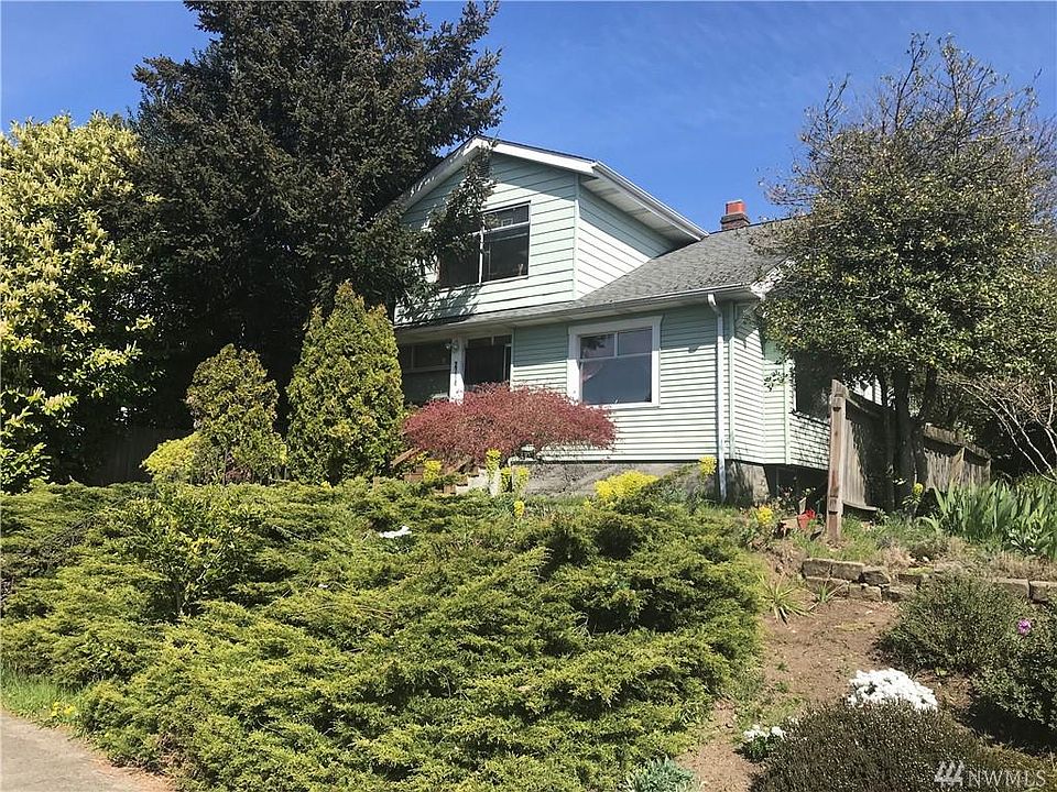 2714 44th Ave SW, Seattle, WA 98116 | Zillow