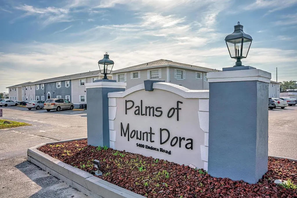 Charming 2-Bedroom Unit in Mount Dora, Florida — Photo 2