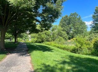 1407 Black Walnut Dr, Phoenixville, PA 19460