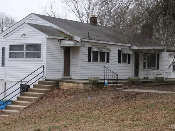 107 Hillcrest Dr, Bessemer City, NC 28016