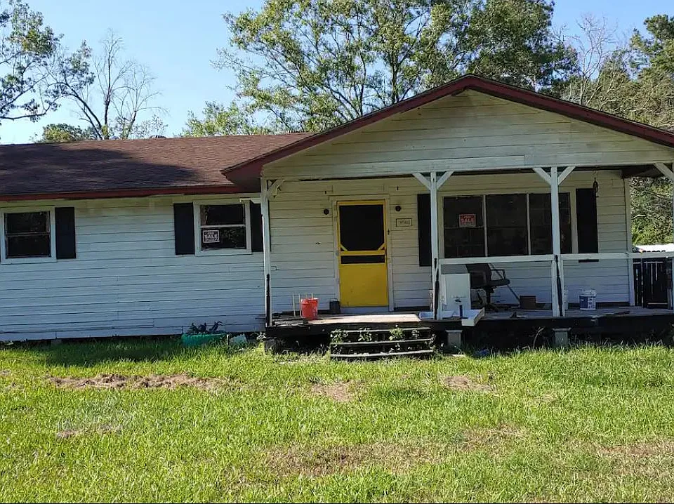 9743 Westbend
