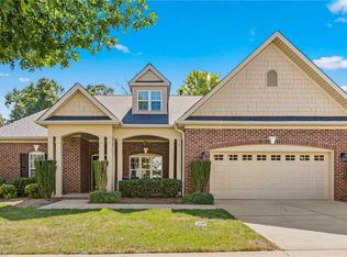 2465 Glenkirk Dr, Burlington, NC 27215