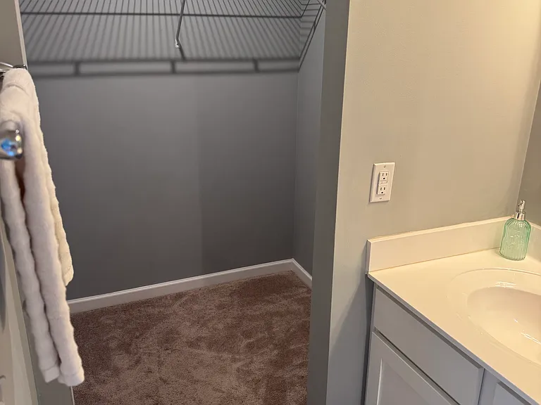 3628 Brookway Dr — Photo 12
