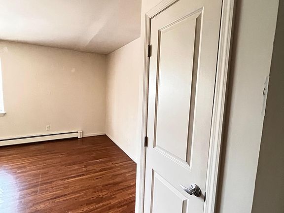 5th image of 80 Hunt Ave #6B