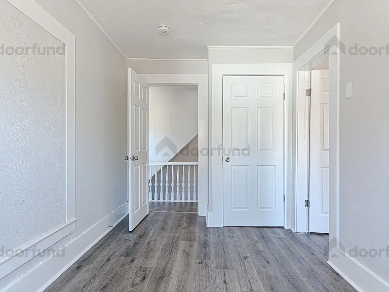 11 Pleasant St #7 — Photo 8