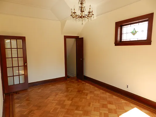 Sold by Platinum Home Sales Inc | media 6