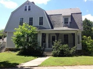 5 Franconia St, Worcester, MA 01602
