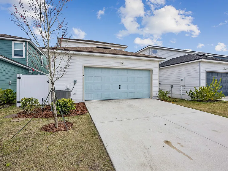 236 Hawthorn Park Cir — Photo 20