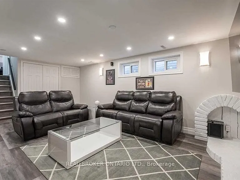 2 Core Cres — Photo 26