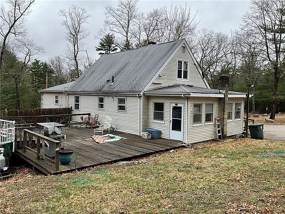 4th image of 832 Phillips Hill Rd