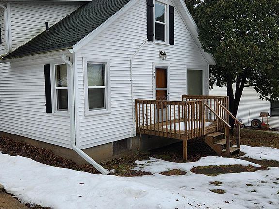 2nd image of 479 E Ward St