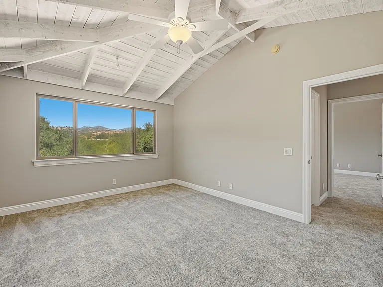 1585 Tecalote Dr — Photo 43