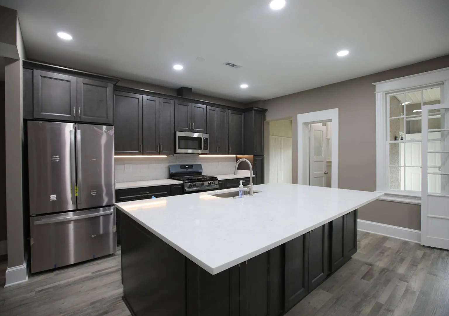 Charming 4BR House in Washington, DC — Photo 2