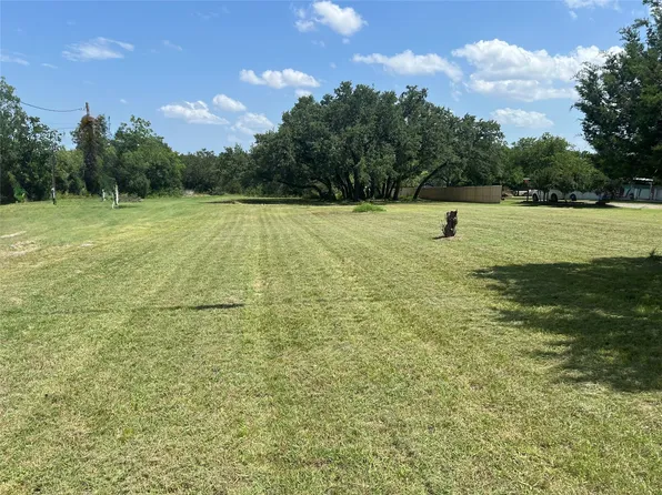 905 Mojave Trl, Granbury, TX 76048