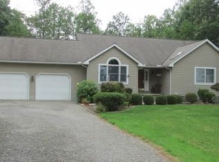 408 Brown School Rd, Pulaski, PA 16143