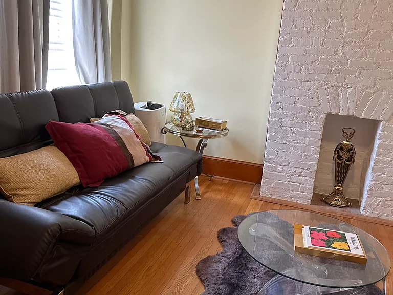 2712 P St NW — Photo 18