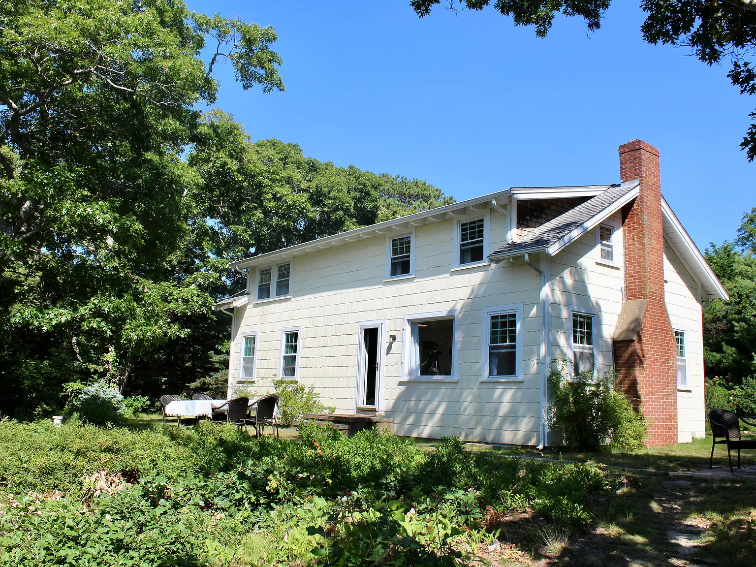 4 bed, 1520 sqft, $6,500 — Photo 1