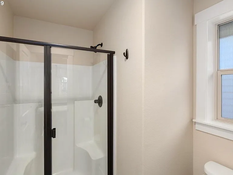 7023 NW Eleanor Ave — Photo 21