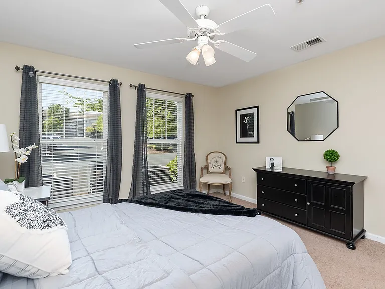 1845 Candlewood Ct #104 — Photo 14