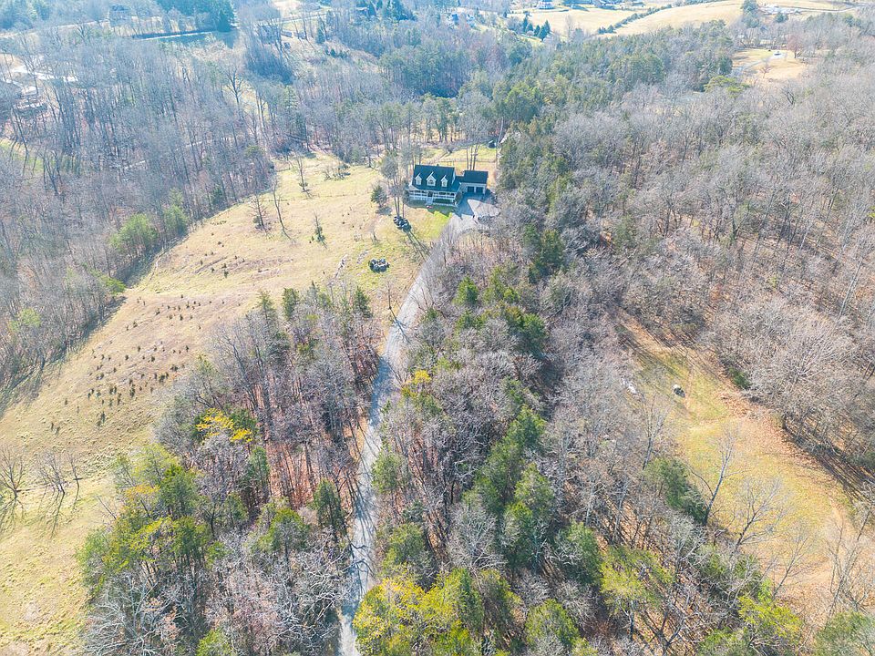 1st image of 197 Huntingwood Ln