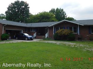 2608 Farmington Dr, North Prince George, VA 23860