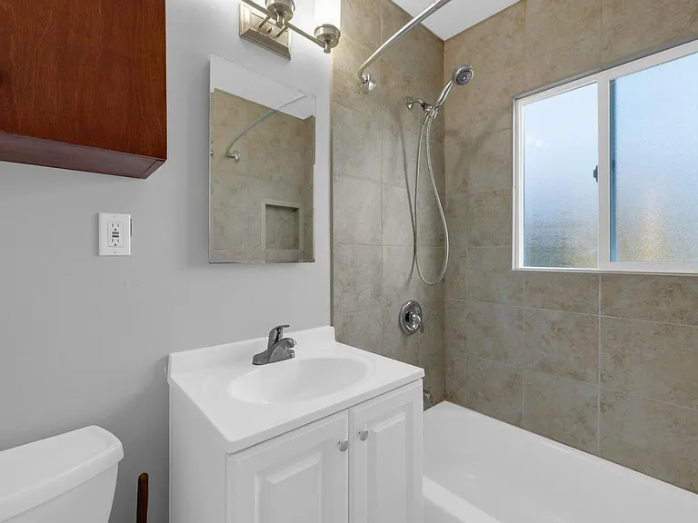 4604 Norwood St — Photo 24